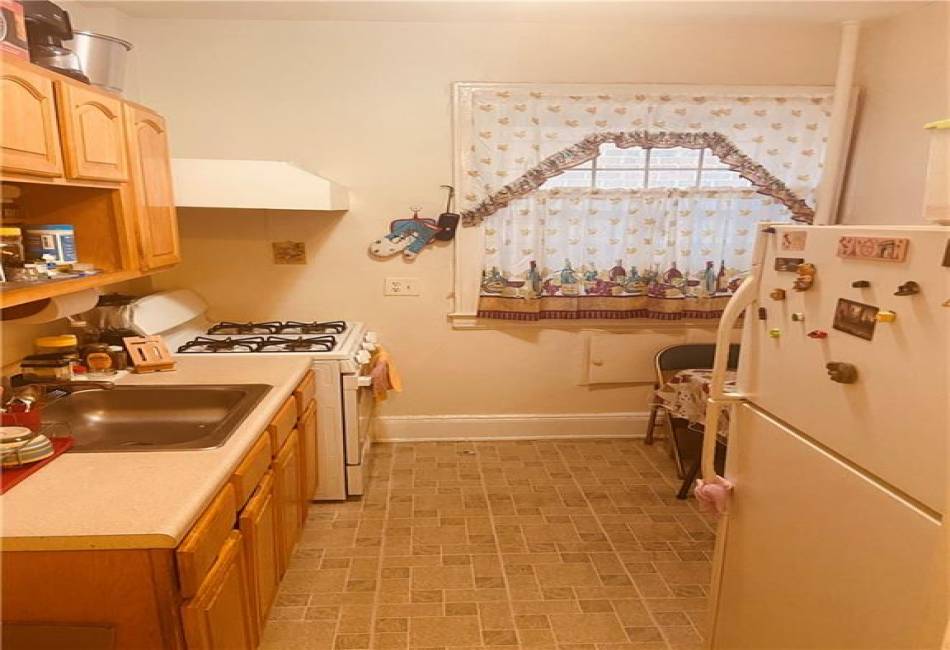 1513 7th Street, Brooklyn, New York 11204, 1 Bedroom Bedrooms, ,1 BathroomBathrooms,Residential,For Sale,7th,485125
