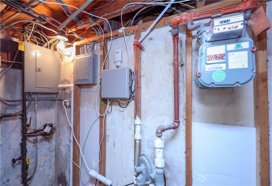 618 67th Street, Brooklyn, New York 11220, ,7 BathroomsBathrooms,Residential,For Sale,67th,485129