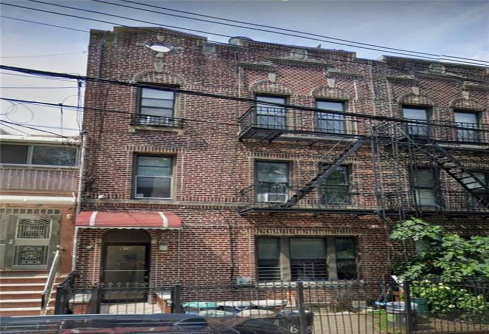 618 67th Street, Brooklyn, New York 11220, ,7 BathroomsBathrooms,Residential,For Sale,67th,485129