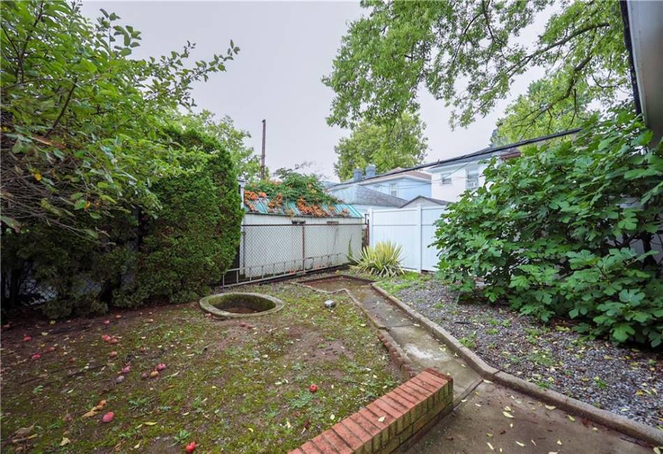 2260 22nd Street, Brooklyn, New York 11229, 3 Bedrooms Bedrooms, ,2 BathroomsBathrooms,Residential,For Sale,22nd,485147