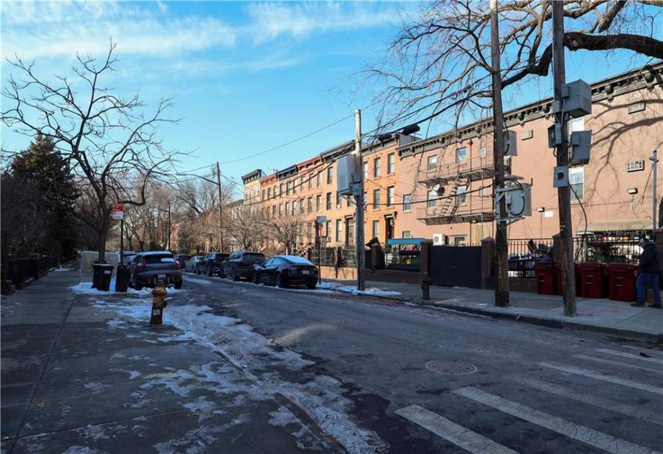 478 Court Street, Brooklyn, New York 11231, ,Rental,For Sale,Court,485181