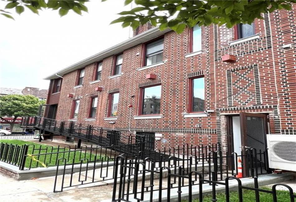 124 Bay Ridge Avenue, Brooklyn, New York 11220, ,Rental,For Sale,Bay Ridge,485192