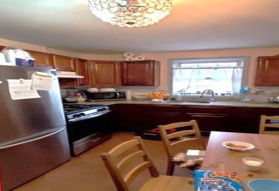 2319 12th Street, Brooklyn, New York 11223, 7 Bedrooms Bedrooms, ,4 BathroomsBathrooms,Residential,For Sale,12th,485043