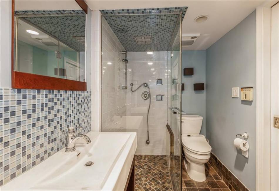 215 24th Street, New York, New York 10010, 1 Bedroom Bedrooms, ,1 BathroomBathrooms,Residential,For Sale,24th,485280