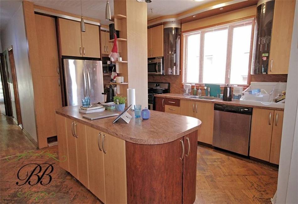 226 West End Avenue, New York, New York 11235, ,3 BathroomsBathrooms,Residential,For Sale,West End,485251