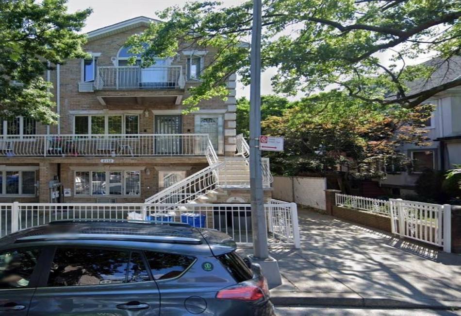 2152 81st Street, Brooklyn, New York 11214, 3 Bedrooms Bedrooms, ,2 BathroomsBathrooms,Residential,For Sale,81st,485335