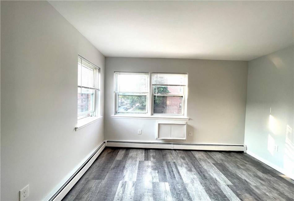 2362 13th Street, Brooklyn, New York 11229, 1 Bedroom Bedrooms, ,1 BathroomBathrooms,Residential,For Sale,13th,485452