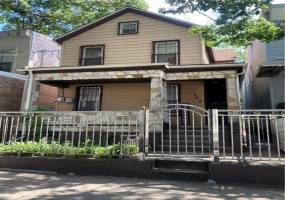 389 Warwick Street, Brooklyn, New York 11207, 3 Bedrooms Bedrooms, ,1 BathroomBathrooms,Residential,For Sale,Warwick,485468
