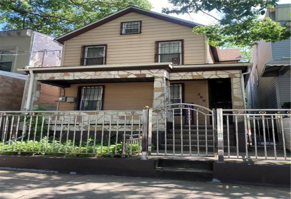 389 Warwick Street, Brooklyn, New York 11207, 3 Bedrooms Bedrooms, ,1 BathroomBathrooms,Residential,For Sale,Warwick,485468