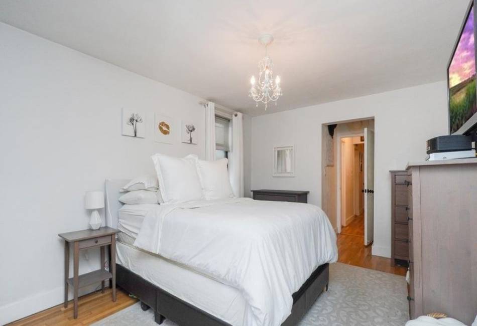 61 Oliver Street, Brooklyn, New York 11209, 1 Bedroom Bedrooms, ,1 BathroomBathrooms,Residential,For Sale,Oliver,485487