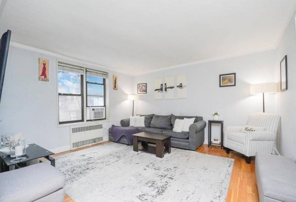61 Oliver Street, Brooklyn, New York 11209, 1 Bedroom Bedrooms, ,1 BathroomBathrooms,Residential,For Sale,Oliver,485487
