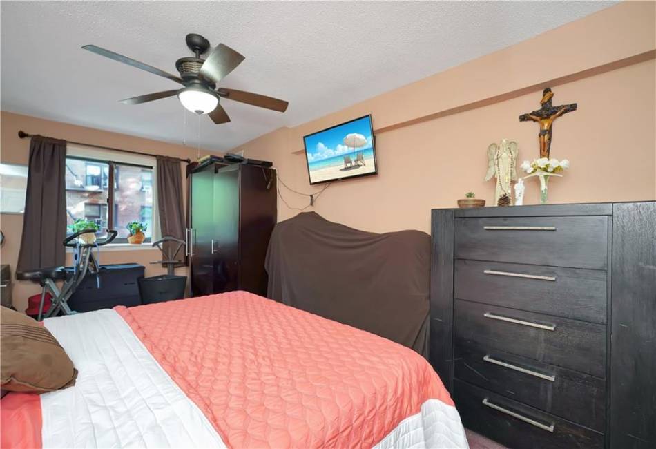26 Oliver Street, Brooklyn, New York 11209, 2 Bedrooms Bedrooms, ,1 BathroomBathrooms,Residential,For Sale,Oliver,485511