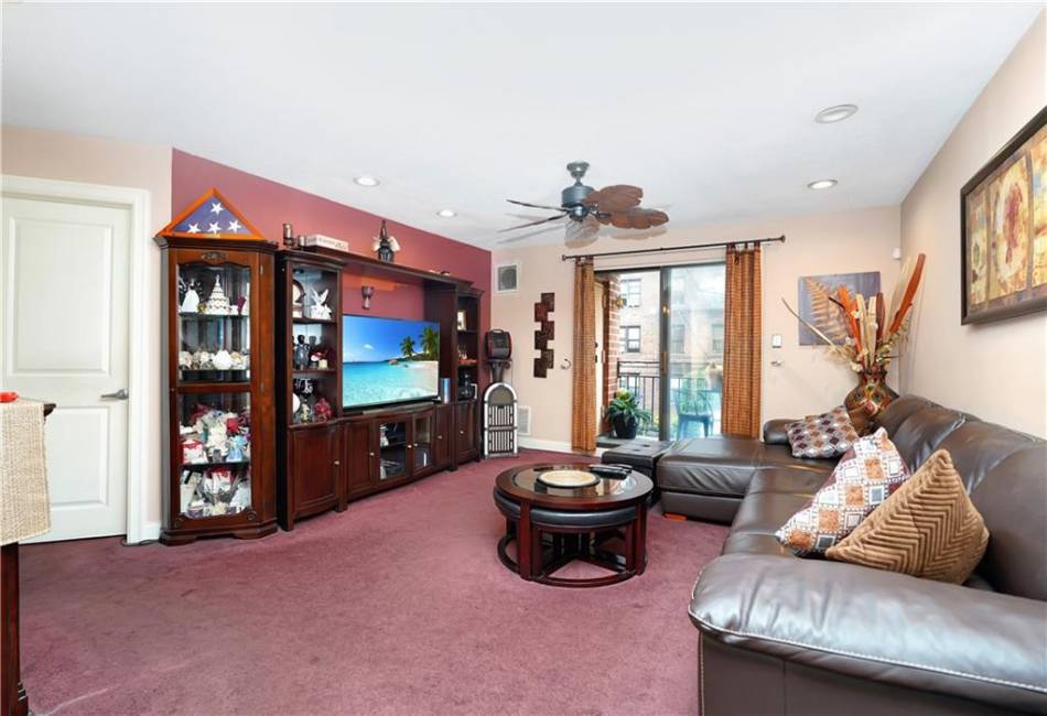 26 Oliver Street, Brooklyn, New York 11209, 2 Bedrooms Bedrooms, ,1 BathroomBathrooms,Residential,For Sale,Oliver,485511