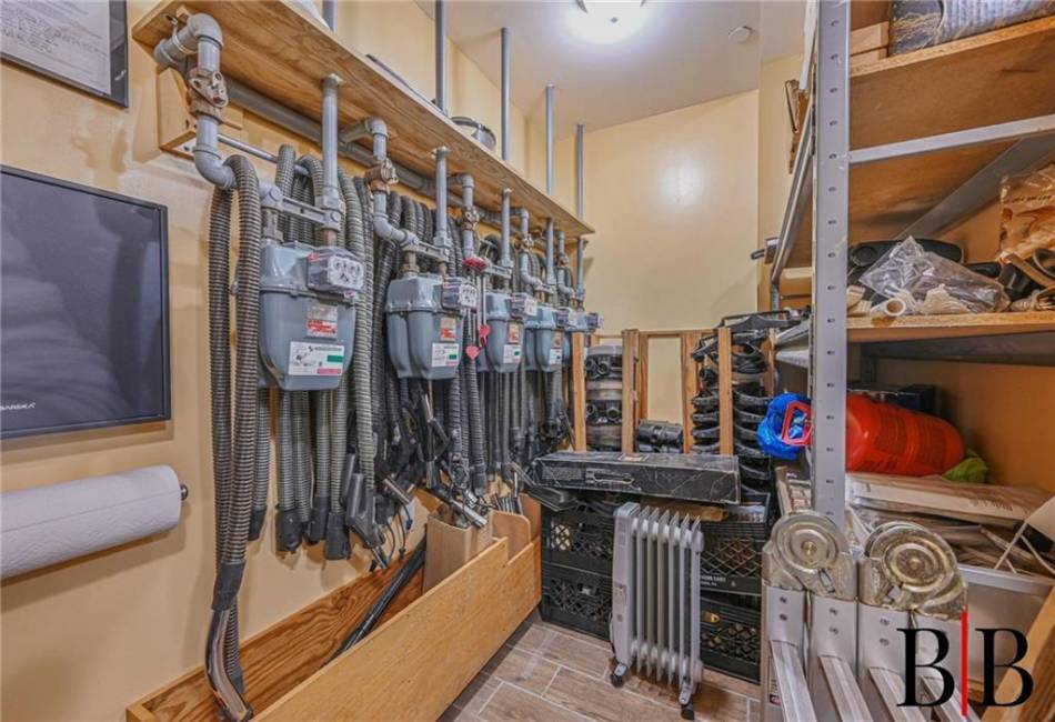 92 Brighton 11th Street, New York, New York 11235, ,Residential,For Sale,Brighton 11th,485400
