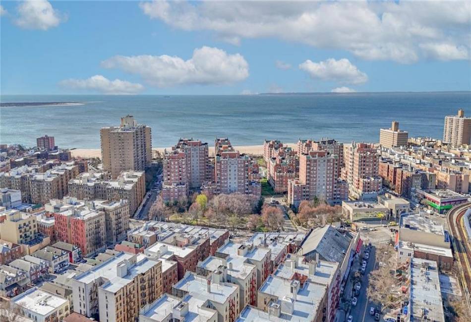 92 Brighton 11th Street, New York, New York 11235, ,Residential,For Sale,Brighton 11th,485400