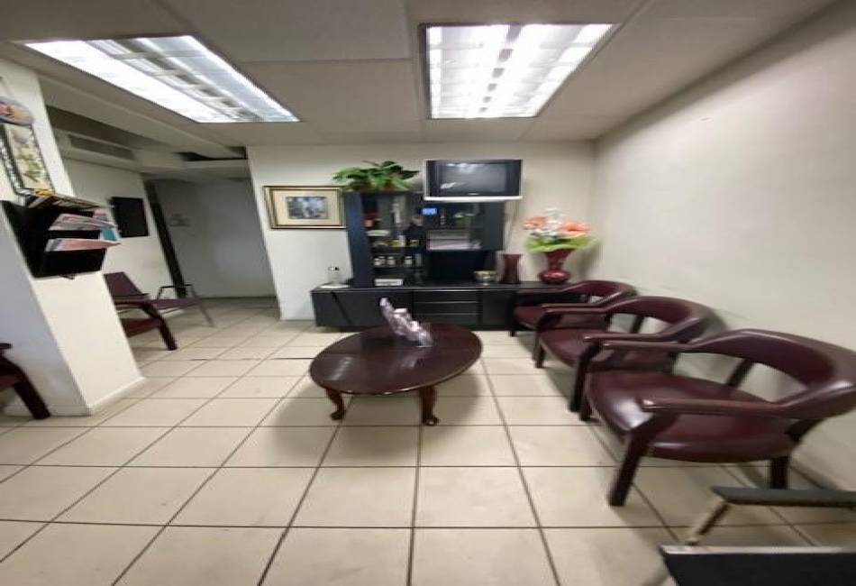 2000 Kings Highway, Brooklyn, New York 11229, ,Rental,For Sale,Kings,485558