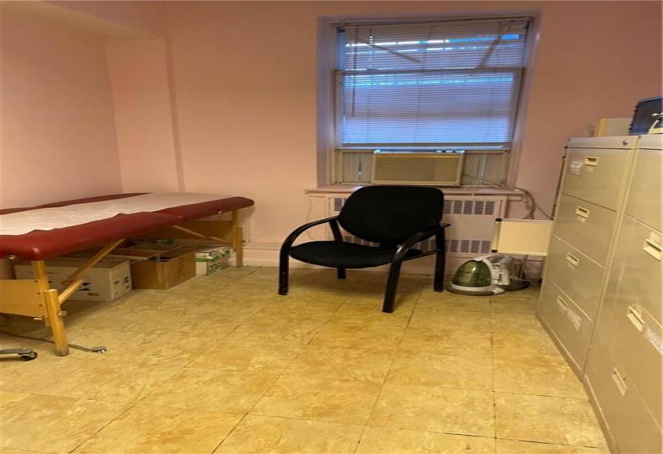 2000 Kings Highway, Brooklyn, New York 11229, ,Rental,For Sale,Kings,485558