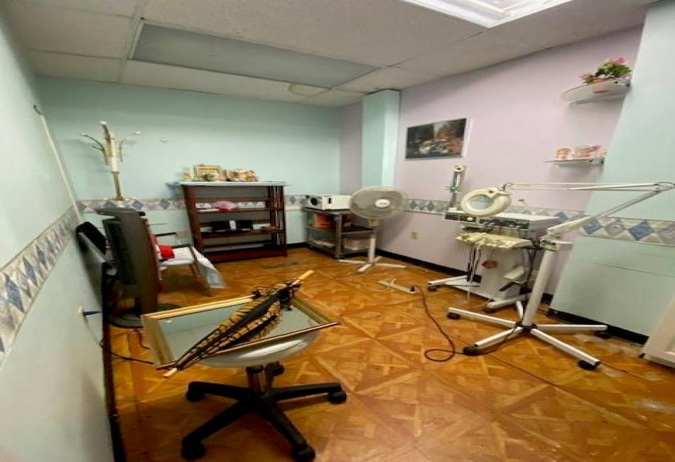 2000 Kings Highway, Brooklyn, New York 11229, ,Rental,For Sale,Kings,485558