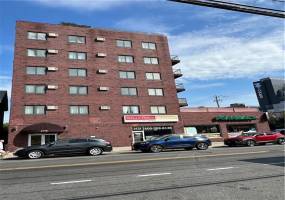 2570 17th Street, Brooklyn, New York 11235, 2 Bedrooms Bedrooms, ,2 BathroomsBathrooms,Residential,For Sale,17th,485569