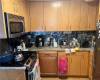 2570 17th Street, Brooklyn, New York 11235, 2 Bedrooms Bedrooms, ,2 BathroomsBathrooms,Residential,For Sale,17th,485569