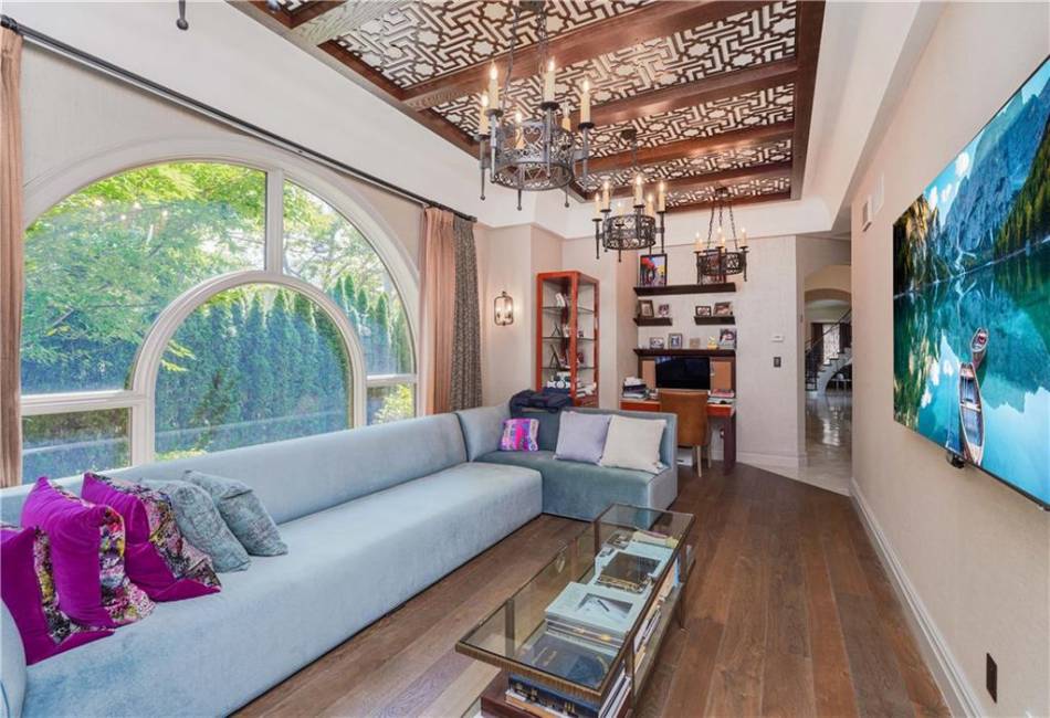 86 Gaylord Drive, Brooklyn, New York 11234, 5 Bedrooms Bedrooms, ,6 BathroomsBathrooms,Residential,For Sale,Gaylord,485612