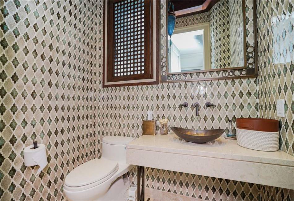 86 Gaylord Drive, Brooklyn, New York 11234, 5 Bedrooms Bedrooms, ,6 BathroomsBathrooms,Residential,For Sale,Gaylord,485612