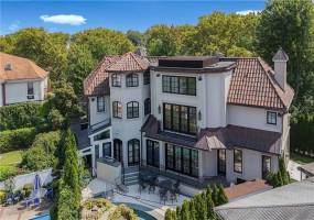 86 Gaylord Drive, Brooklyn, New York 11234, 5 Bedrooms Bedrooms, ,6 BathroomsBathrooms,Residential,For Sale,Gaylord,485612