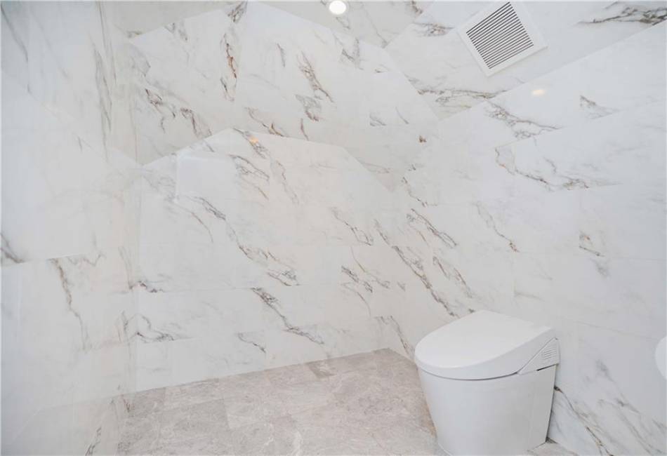 86 Gaylord Drive, Brooklyn, New York 11234, 5 Bedrooms Bedrooms, ,6 BathroomsBathrooms,Residential,For Sale,Gaylord,485612