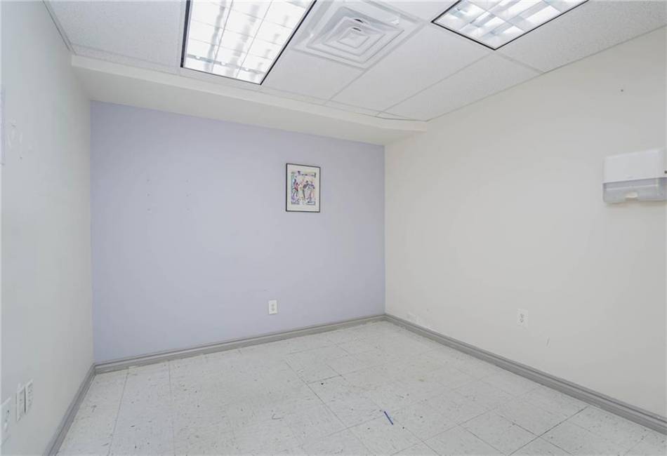 3041 Avenue U, Brooklyn, New York 11229, ,Rental,For Sale,Avenue U,485625