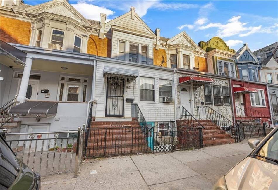 1069 15th Street, Brooklyn, New York 11230, ,Residential,For Sale,15th,485650