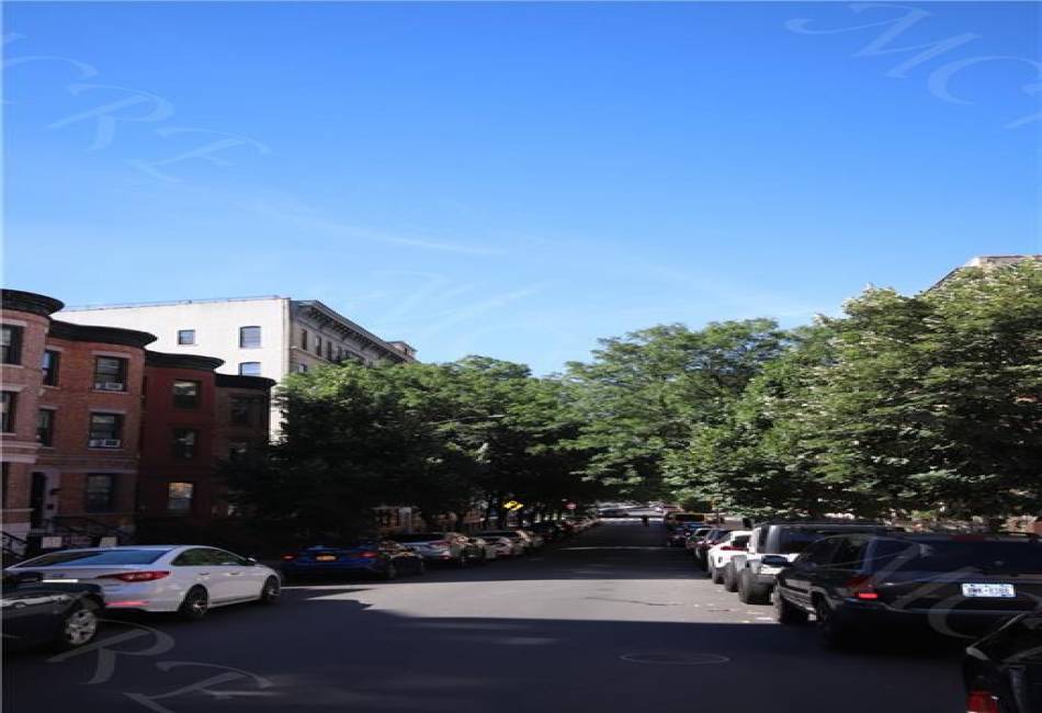 197 Edgecombe Avenue, New York, New York 10030, ,4 BathroomsBathrooms,Residential,For Sale,Edgecombe,485656
