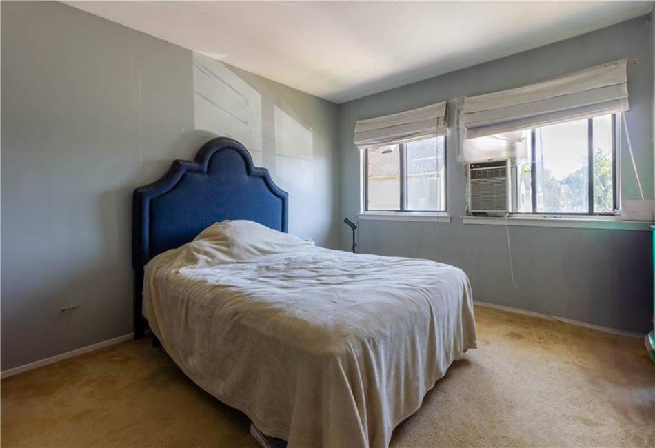 327A Mersereau Avenue, Staten Island, New York 10303, 2 Bedrooms Bedrooms, ,2 BathroomsBathrooms,Residential,For Sale,Mersereau,485678