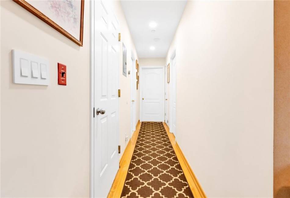 728 Ocean View Avenue, Brooklyn, New York 11235, 2 Bedrooms Bedrooms, ,2 BathroomsBathrooms,Residential,For Sale,Ocean View,485717