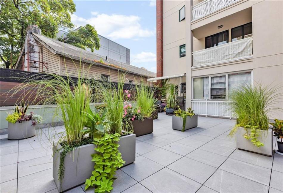728 Ocean View Avenue, Brooklyn, New York 11235, 2 Bedrooms Bedrooms, ,2 BathroomsBathrooms,Residential,For Sale,Ocean View,485717