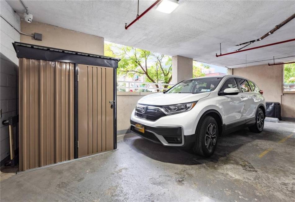 728 Ocean View Avenue, Brooklyn, New York 11235, 2 Bedrooms Bedrooms, ,2 BathroomsBathrooms,Residential,For Sale,Ocean View,485717