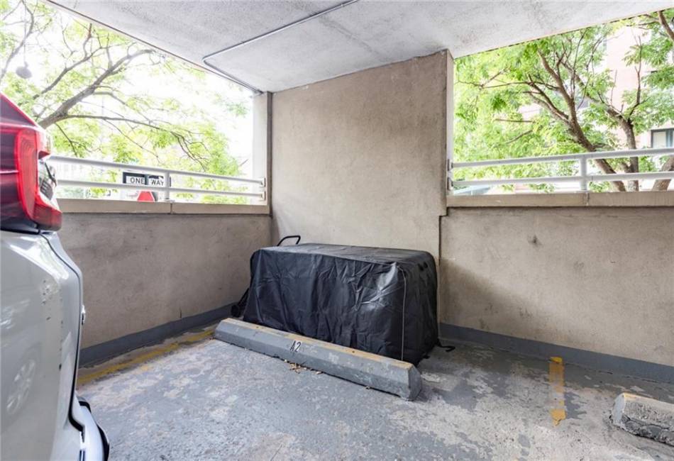 728 Ocean View Avenue, Brooklyn, New York 11235, 2 Bedrooms Bedrooms, ,2 BathroomsBathrooms,Residential,For Sale,Ocean View,485717