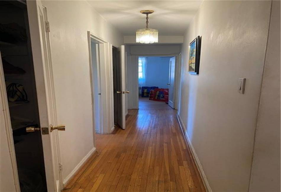 2271 Knapp Street, Brooklyn, New York 11229, 3 Bedrooms Bedrooms, ,1 BathroomBathrooms,Residential,For Sale,Knapp,485783