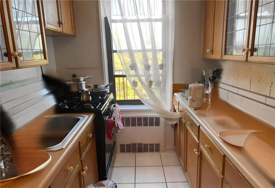 2271 Knapp Street, Brooklyn, New York 11229, 3 Bedrooms Bedrooms, ,1 BathroomBathrooms,Residential,For Sale,Knapp,485783