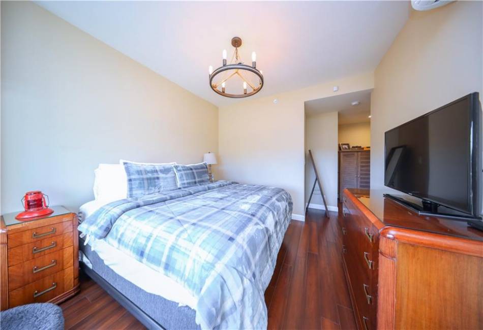 7819 Bay Parkway, Brooklyn, New York 11204, 2 Bedrooms Bedrooms, ,2 BathroomsBathrooms,Residential,For Sale,Bay,485813