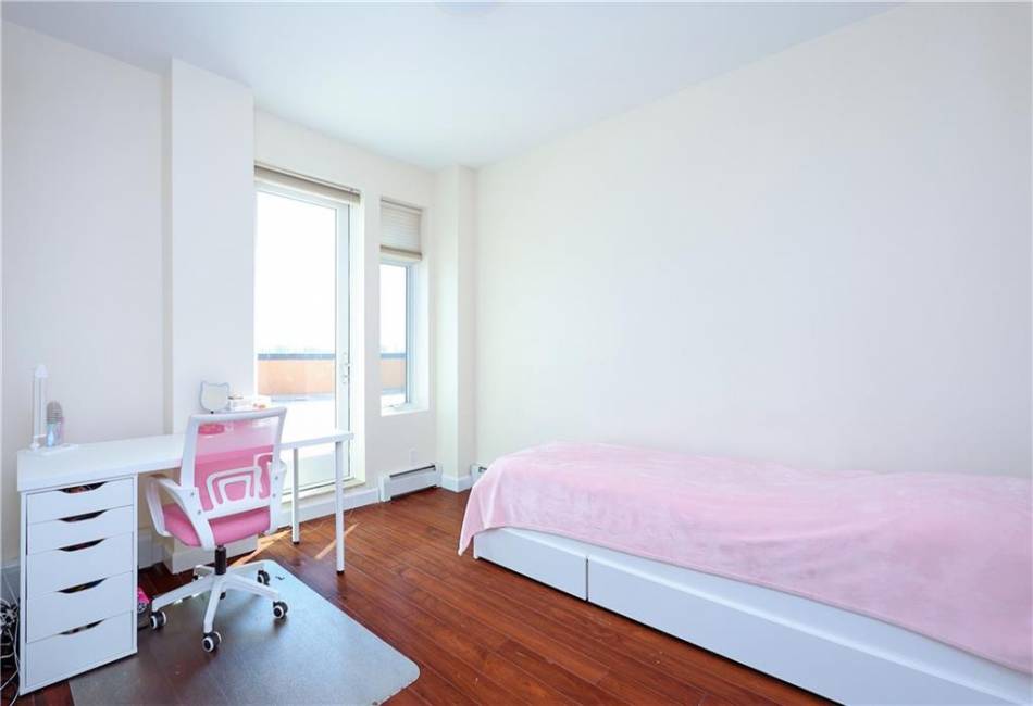 7819 Bay Parkway, Brooklyn, New York 11204, 2 Bedrooms Bedrooms, ,2 BathroomsBathrooms,Residential,For Sale,Bay,485814