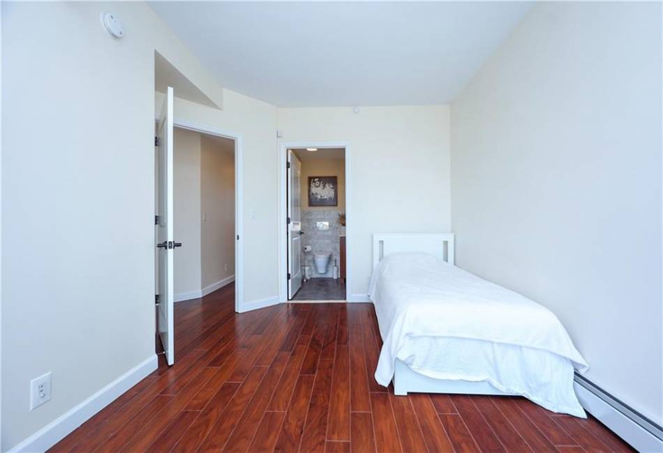 7819 Bay Parkway, Brooklyn, New York 11204, 2 Bedrooms Bedrooms, ,2 BathroomsBathrooms,Residential,For Sale,Bay,485814