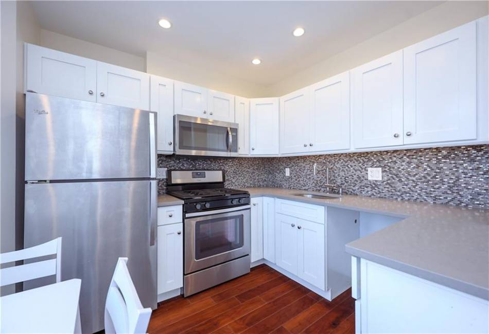 7819 Bay Parkway, Brooklyn, New York 11204, 2 Bedrooms Bedrooms, ,2 BathroomsBathrooms,Residential,For Sale,Bay,485814