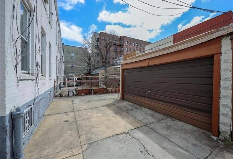 2056 84th Street, Brooklyn, New York 11214, ,Residential,For Sale,84th,485819