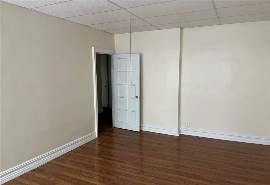 1492 4th Street, Brooklyn, New York 11204, 1 Bedroom Bedrooms, ,1 BathroomBathrooms,Residential,For Sale,4th,485829