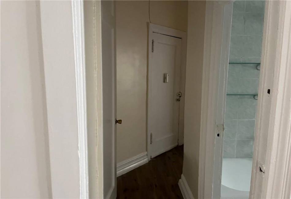 1492 4th Street, Brooklyn, New York 11204, 1 Bedroom Bedrooms, ,1 BathroomBathrooms,Residential,For Sale,4th,485829