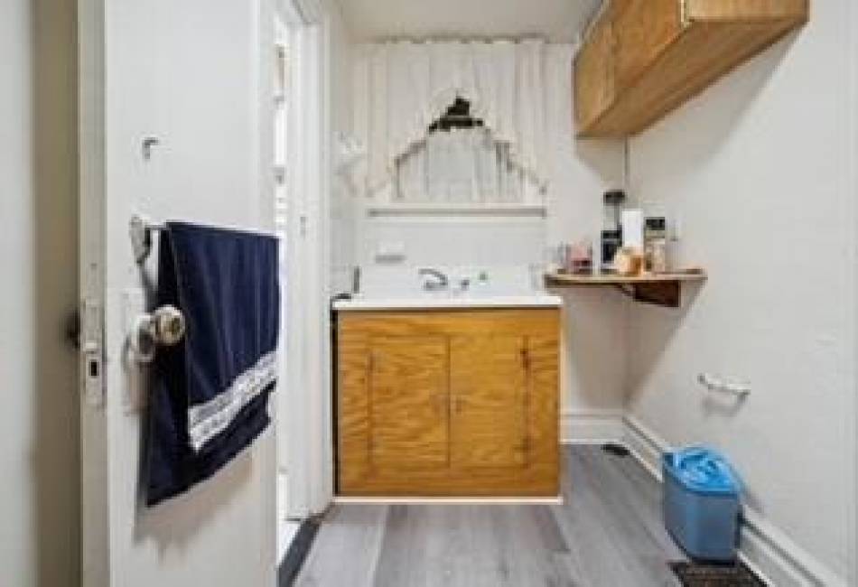 3602 Avenue M, Brooklyn, New York 11234, 3 Bedrooms Bedrooms, ,1.5 BathroomsBathrooms,Residential,For Sale,Avenue M,485830