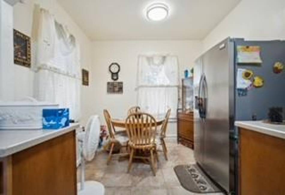 3602 Avenue M, Brooklyn, New York 11234, 3 Bedrooms Bedrooms, ,1.5 BathroomsBathrooms,Residential,For Sale,Avenue M,485830