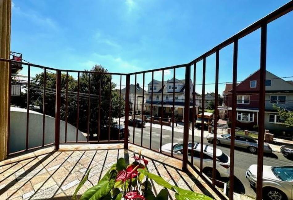 2321 83rd Street, Brooklyn, New York 11214, 7 Bedrooms Bedrooms, ,6 BathroomsBathrooms,Residential,For Sale,83rd,485833