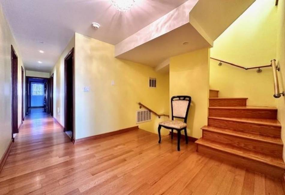 2321 83rd Street, Brooklyn, New York 11214, 7 Bedrooms Bedrooms, ,6 BathroomsBathrooms,Residential,For Sale,83rd,485833