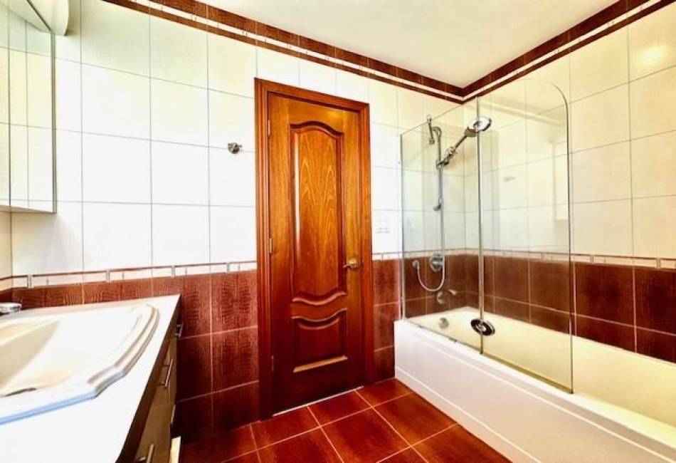 2321 83rd Street, Brooklyn, New York 11214, 7 Bedrooms Bedrooms, ,6 BathroomsBathrooms,Residential,For Sale,83rd,485833